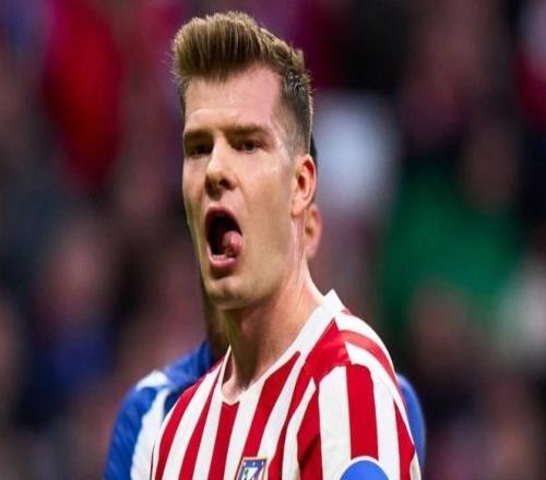 暴打老店主，，，，，，，，皇社成为被瑟洛特攻破球门次数最多的球队