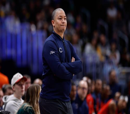 快船消息:裁判报告出炉,小卡达成壮举,战尼克斯出场更新