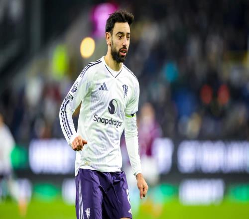 消息人士:曼联球员担心B费受够了动荡,会在夏窗离队