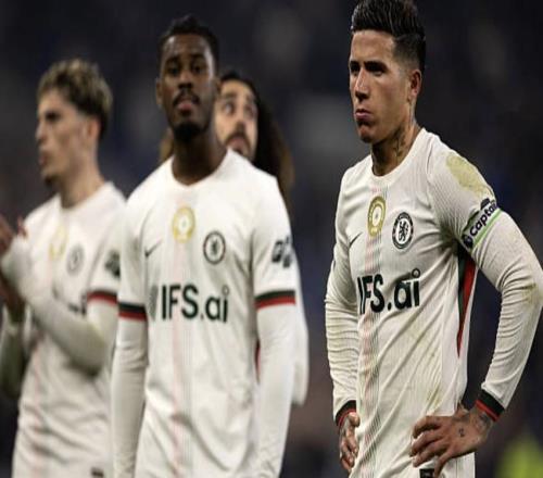 哈托:更衣室里很安静罗塞尼尔对我们没说太多,他也失望