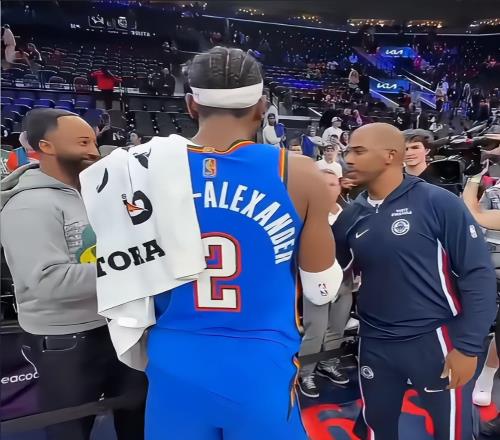 NBA最真挚的师徒情,保罗与亚历山大的亦师亦友!