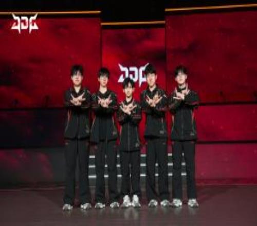 JDG晉級(jí)總決賽會(huì)師BLGLPL雙雄鎖定2026巴西先鋒賽門(mén)票