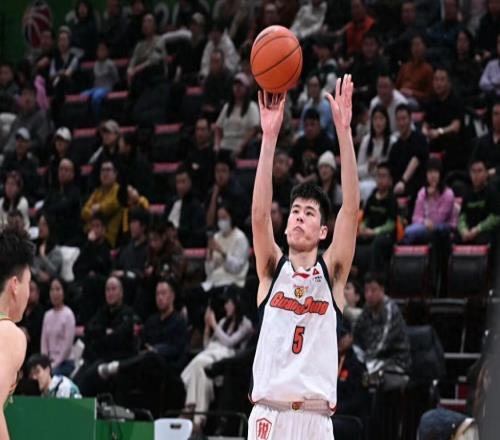 错怪徐杰!辽粤战低迷事出有因,杜锋提新要求,三外援有最佳拍档