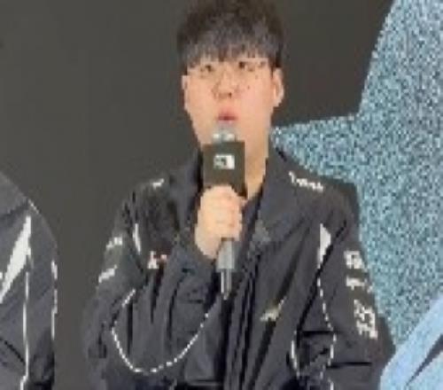 Peter:Keria选手很强觉得能赢他是因为我是世界赛新人新人buff