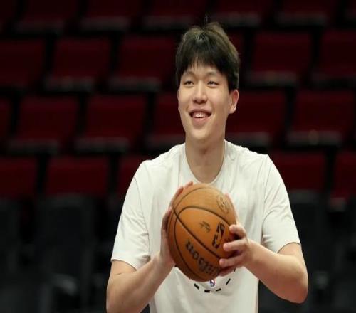 在NBA摸爬滾打，在發展聯盟遊刃有餘