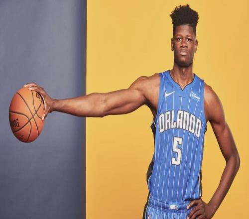 2換1交易達成！2米39臂展怪！正式告別NBA