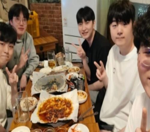 Kellin選手分享2025年回顧：2025辛苦了，2026年加油