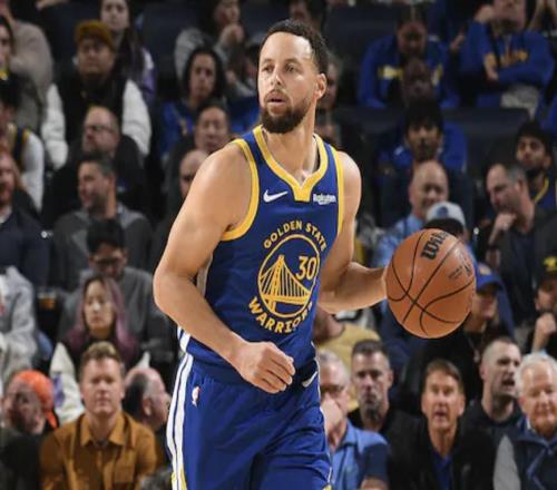 Shams:库里将膝伤形容为不可预测,休赛期间已出现多次反复