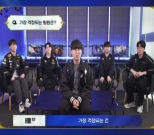 zeus：這次要和Kiin選手走下路了，我是相信他的AD的