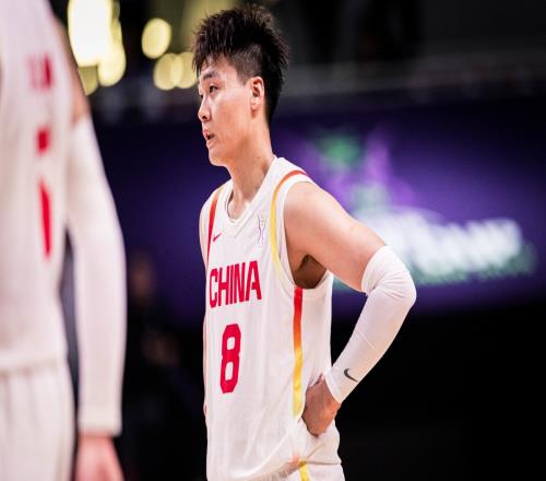 三年后中國男籃陣容有多強楊瀚森領銜，趙睿控場，周琦只能替補