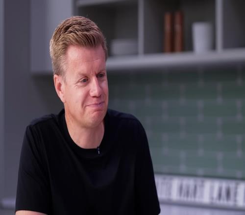 蘭格：我們目標始終是關窗后陣容比之前更強，這個夏天做到了
