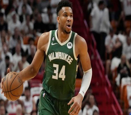 記者：字母哥跟雄鹿就像早晚離婚的夫妻，本賽季他不一定留隊(duì)