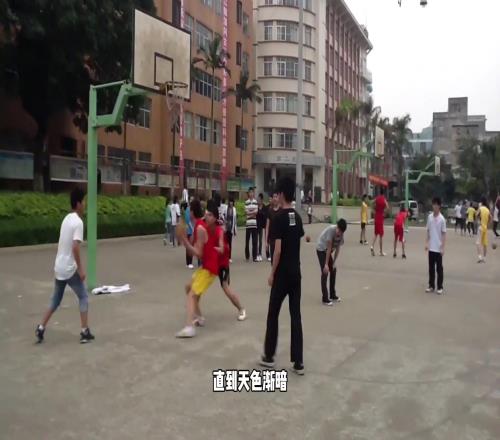 多少吧友都玩过这样的篮板那时候的我们真的好爱打篮球啊