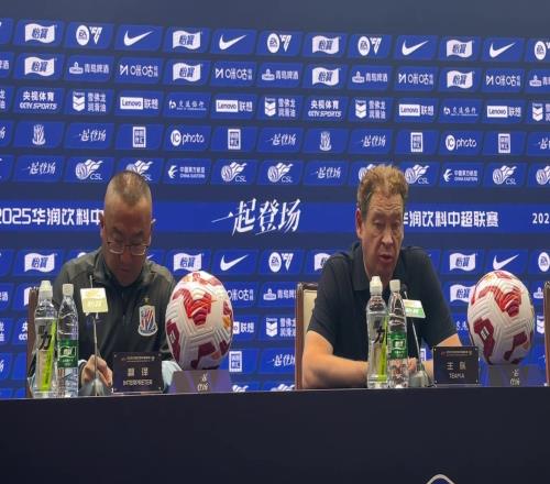 满意斯卢茨基球队对于比赛节奏的掌控和攻防转换等都做得非常好