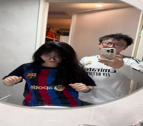 巴萨女和皇马男大战才刚开始，昨晚你俩没干架吗