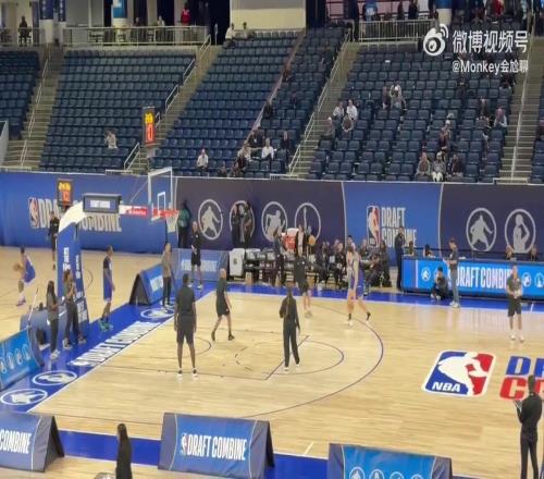杨瀚森联合试训表现：持球投篮30中15，定点投篮25中14