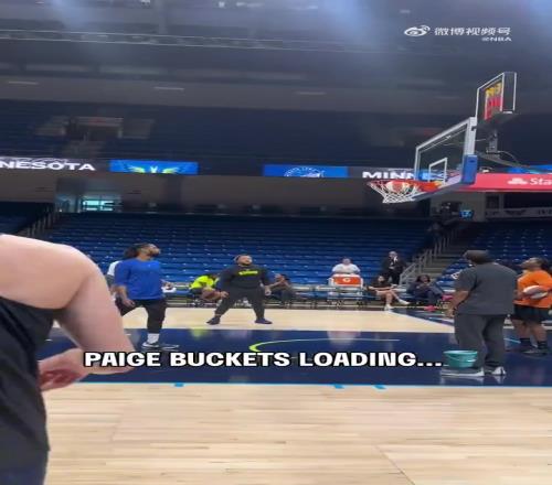 又美又能打！WNBA状佩奇迎来了常规赛正式首秀