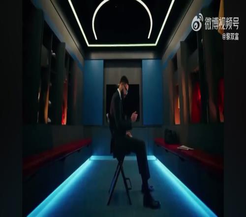 因网上负面评论居多塔图姆拍摄的最新《超人》电影广告下架