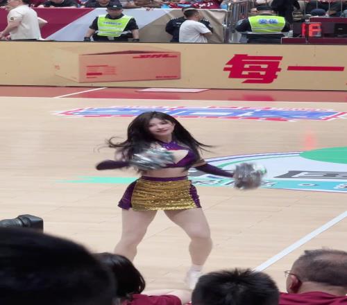 为什么现在好多这种甜妹呢！不怪男人花心
