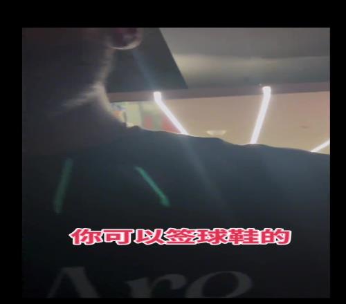 拉塞尔中国行与粉丝双向奔赴！没有一点架子看起来人挺好！