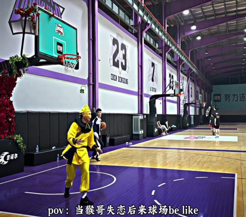 还得是猴哥啊把大风车扣篮当基本功练
