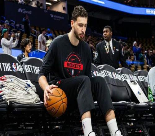 申京正负值28，防守毫无威慑力火箭队锋线8+3复苏乌度卡却无视