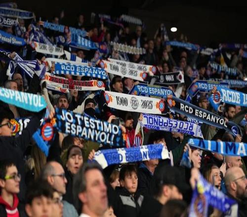 西甲又罚看台：344个座位背后的运营账