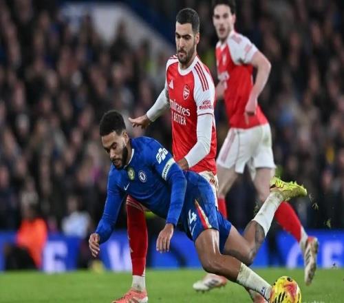 英超能拦住“枪手”的只有“蓝军”，十人切尔西1：1阿森纳