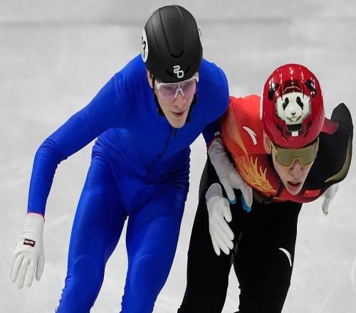 中国队获得短道速滑混合团体接力第四名