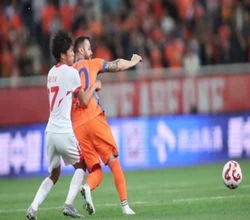7场狂轰14球，卡扎伊什维利如何成为“爆款”