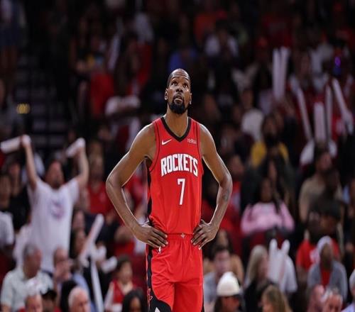 杜兰特：火箭有很多高球商的球员，在休斯顿打球就像在家一样