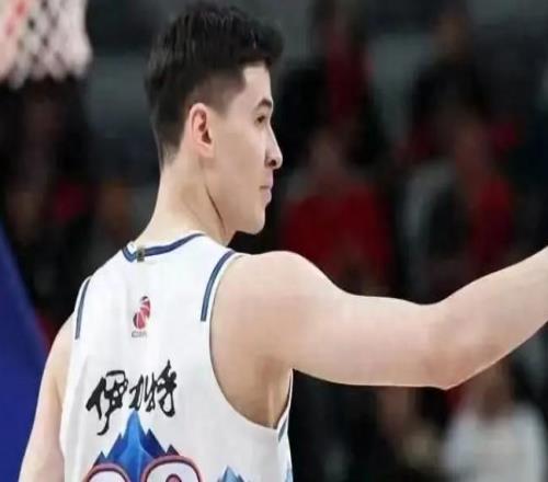 效率不高，阿不都沙拉木16中5取16分7板1助2断2帽，正负值21