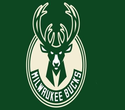 需要更多人站出来！字母哥半场6中5得到16分9篮板