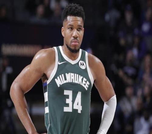 NBA话锋变了！字母哥表态愿为雄鹿效力到生涯最后一刻