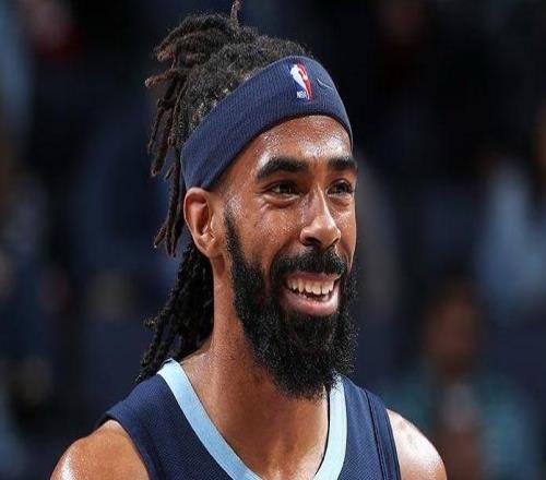 记者：康利可能会被公牛买断，加盟争冠球队或重返灰熊后退役