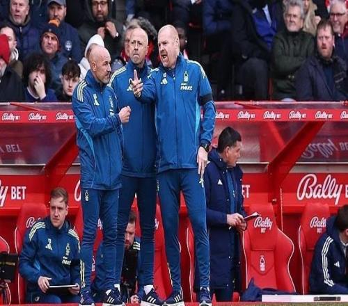 邮报：戴奇认为森林应该补中场，边后卫选择也不够