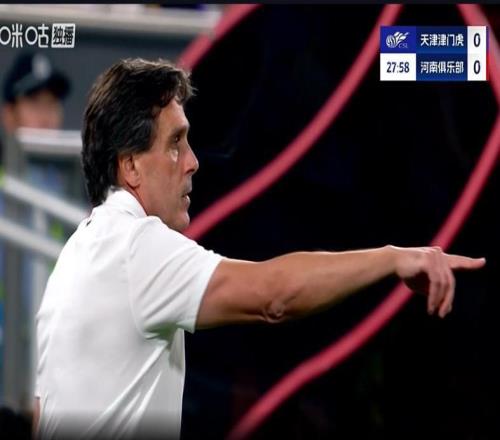 阿代米太凶了！王秋明捡漏，河南得势不得分，中超惊现新卡牌大师