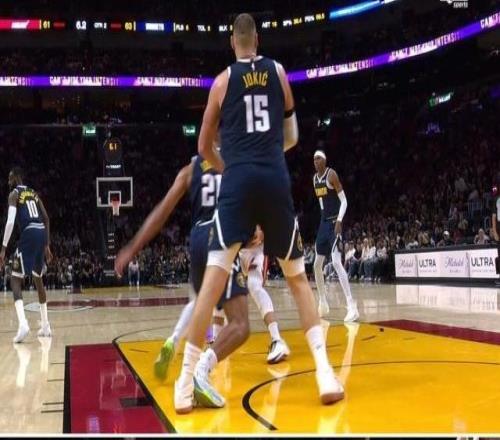 掘金五大主力倒下四位约基奇受伤或改变西部格局