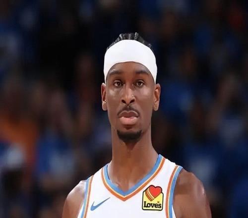 快船败76人，美媒批评乔治与伦纳德固执，影响球队未来