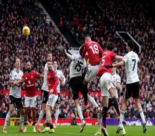 曼联无惧争议判罚！点球取消仍破门，胖虎又建功，1数据仅次枪手