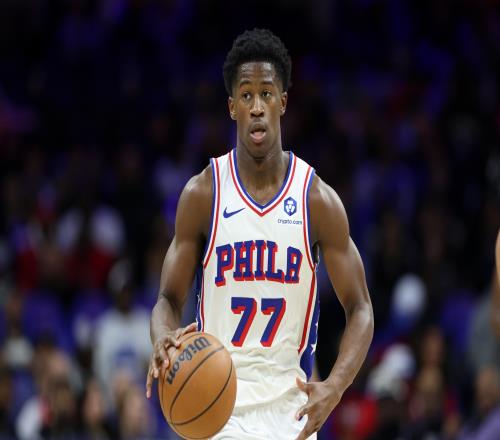 新秀埃奇库姆狂砍34分，位列NBA历史首秀得分榜第三