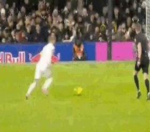 【英超】超戏剧！补时阶段各进1球！利物浦2比2富勒姆