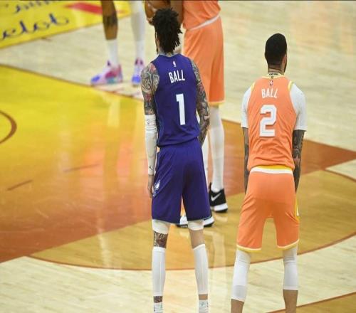 骑士与黄蜂商讨交易，力图让拉梅洛鲍尔和朗佐鲍尔兄弟联手