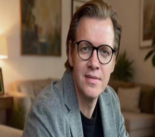 智利大牌指挥官引起中超球队注意！鲁能球迷看好他，却要去浙江队