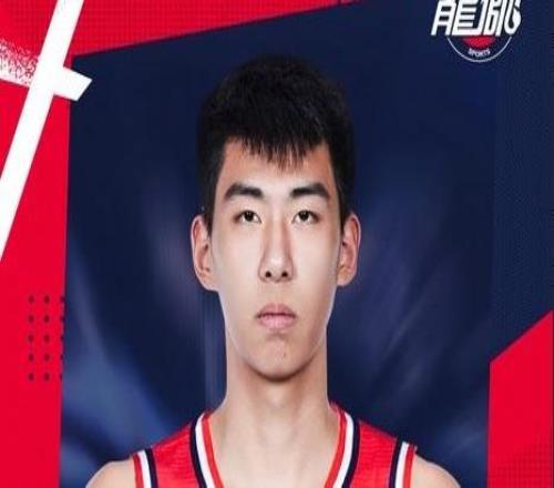 广州龙狮：期待徐昕释放潜力，成为广州龙狮内线的强大武装