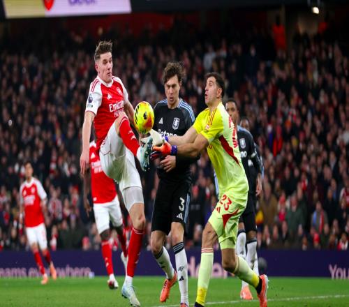 4130分钟狂轰4球榜首大战变惨案12.8亿豪门4连胜半程冠军出炉