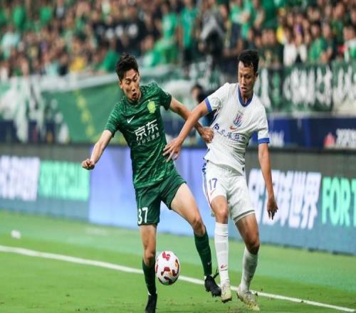 曹永竞完成俱乐部生涯200场里程碑，共打进26球助攻22次