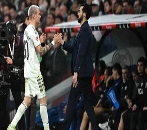 肯佩斯警告马斯坦托诺：“必须更有血性，否则在皇马撑不了多久”