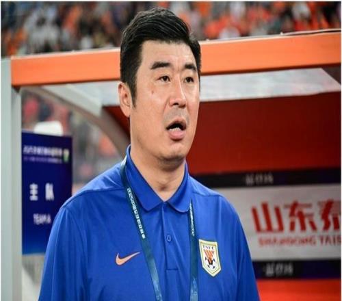 意外！宿茂臻在中超赛前发布会亮相，仅用一句话就让鲁能球迷动容