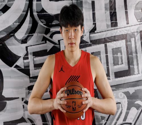 NBA新秀培训教啥方方面面！如何训练睡觉饮食如何面对钱&女人